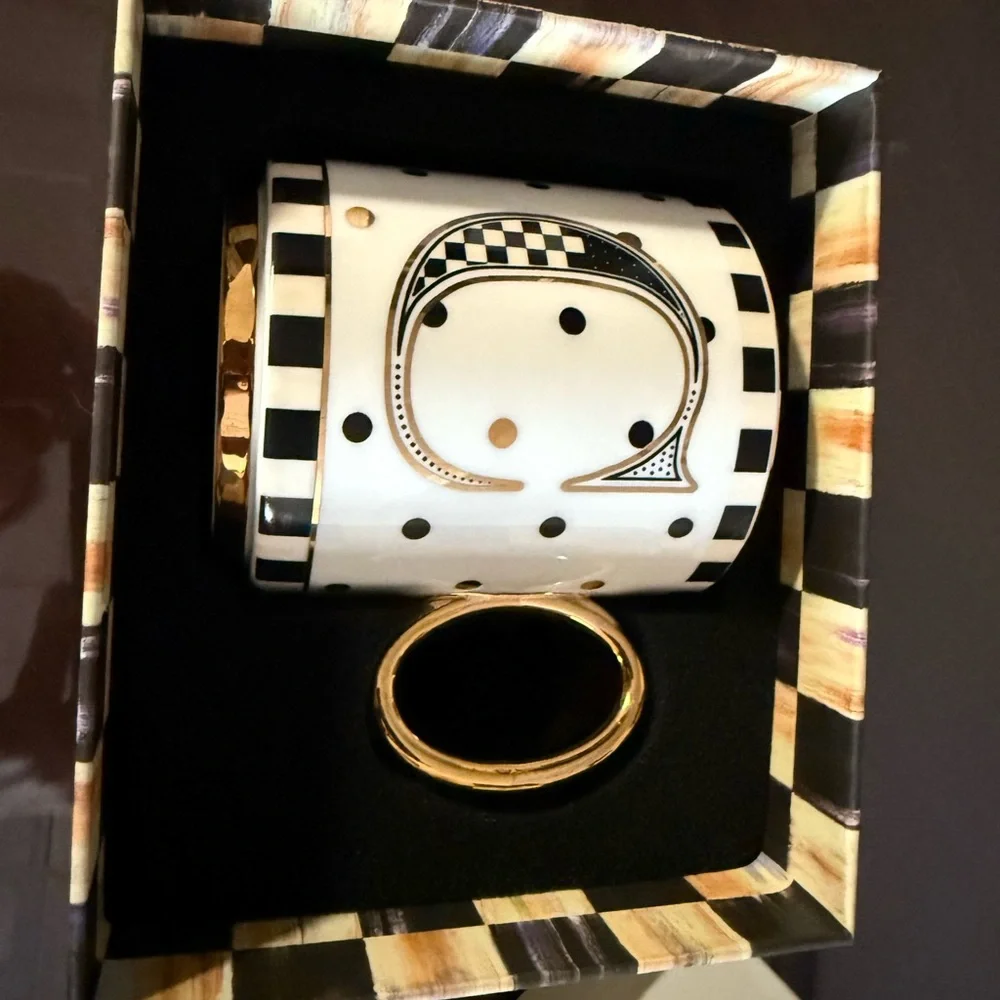 Elegant Black and Gold Polka Dot Mug - Picture 3 of 5